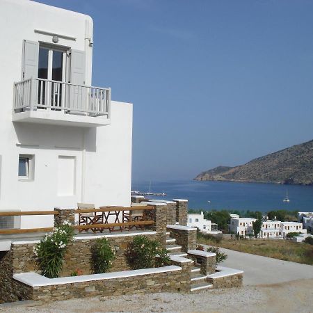 Efharis Hotel Kamares  Екстериор снимка